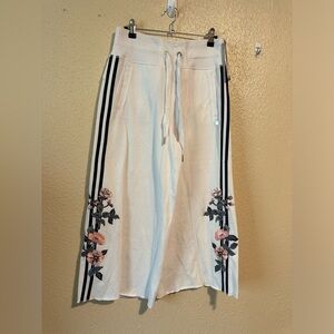 Calvin Klein Performance Wide Leg Culotte Pants Size‎ Small Floral